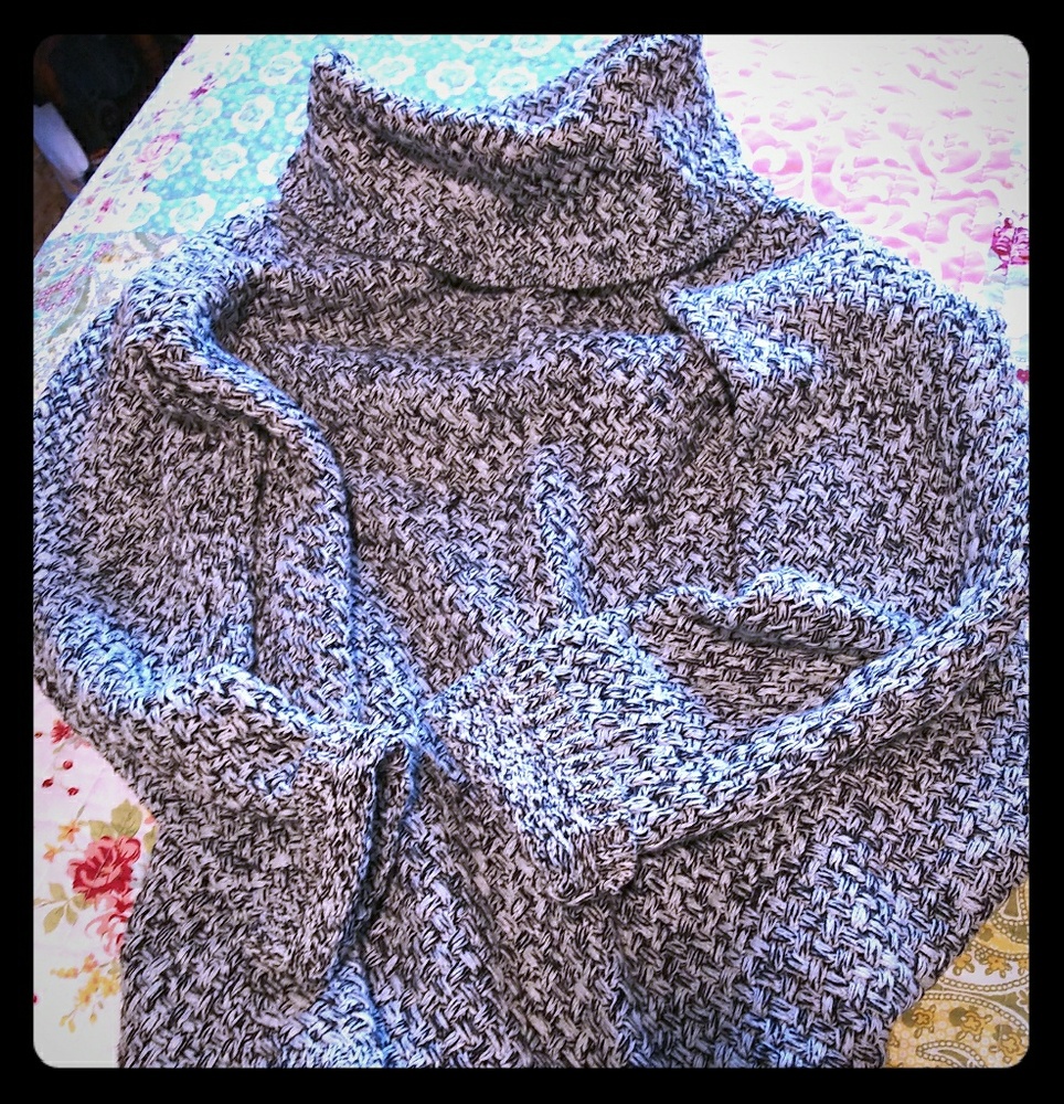 Dana Buchman turtleneck sweater